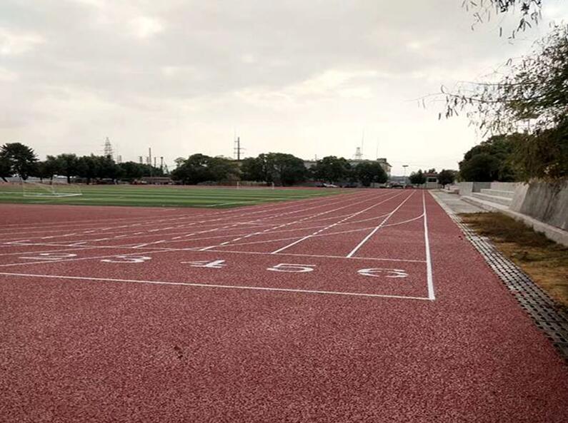 塑膠跑道好是因為啥？優點介紹！